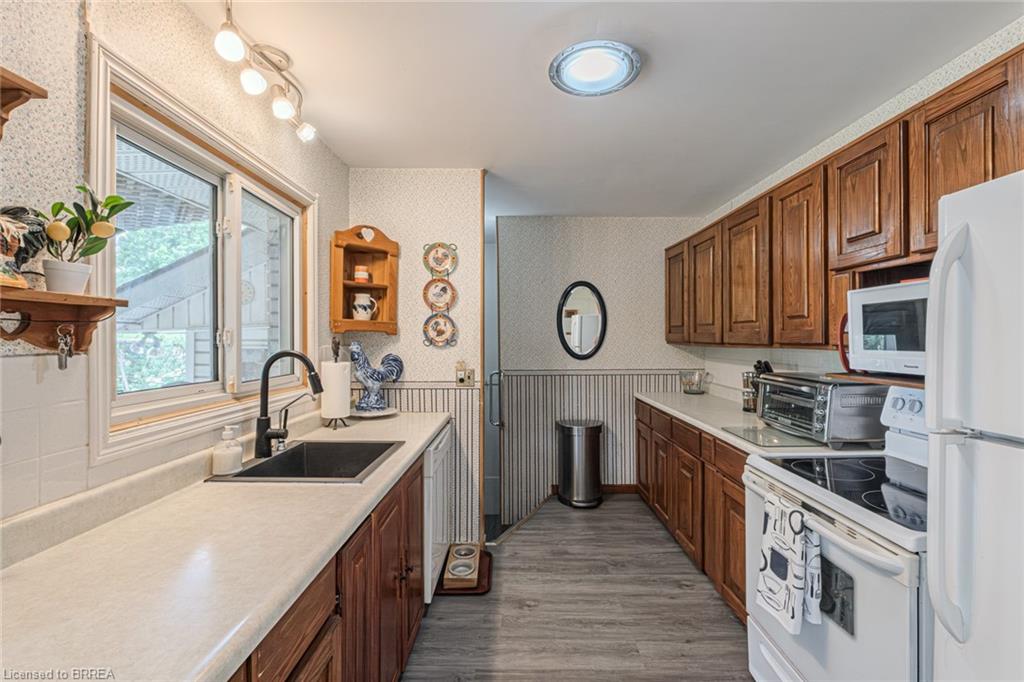 48 Market Street Property Photo 11