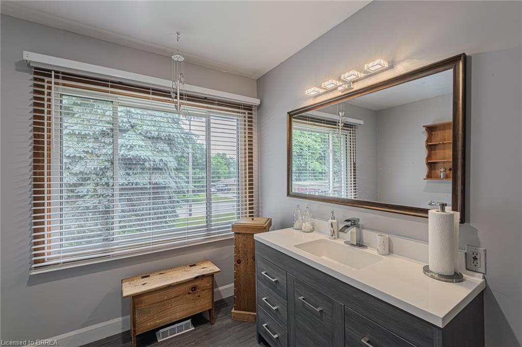 48 Market Street Property Photo 17