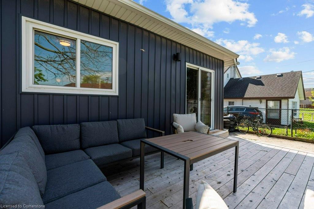 43 Page Street Property Photo 25