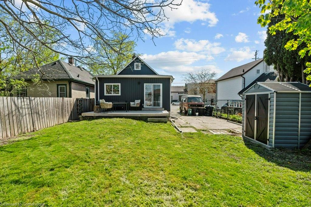43 Page Street Property Photo 27