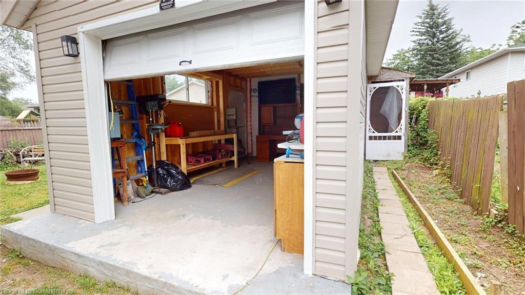 12 Hayes Street Property Photo 19