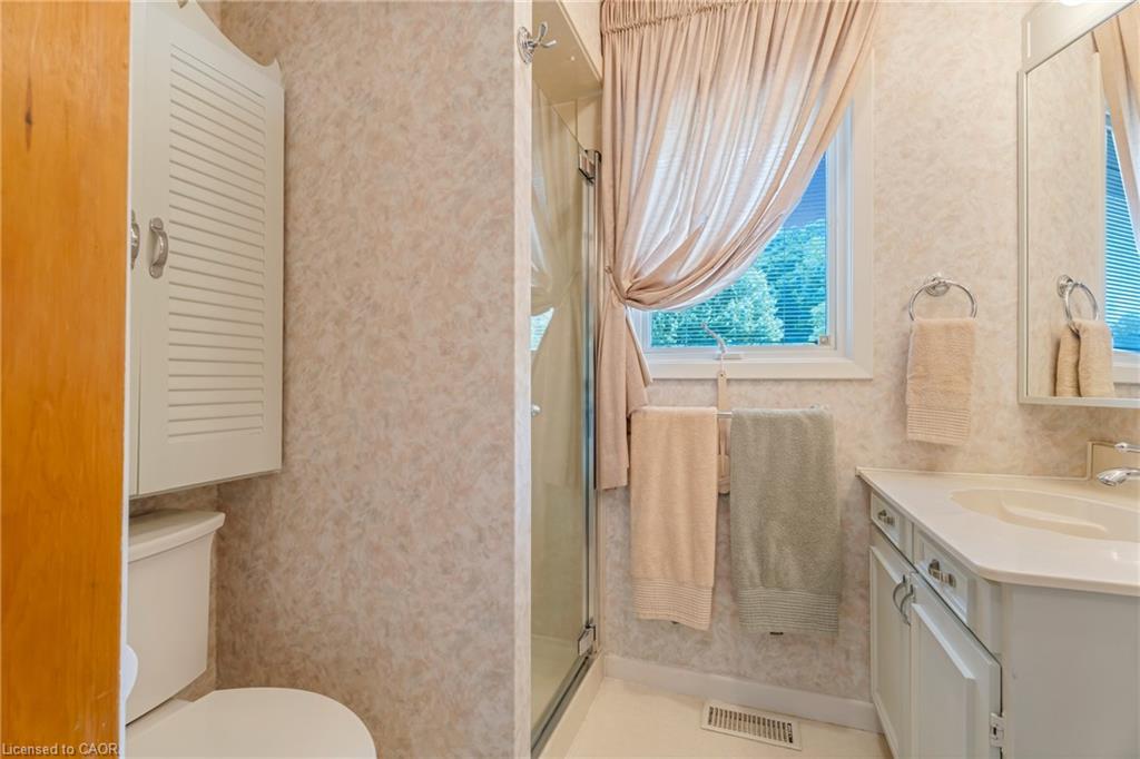 13 Leslie Drive Property Photo 24
