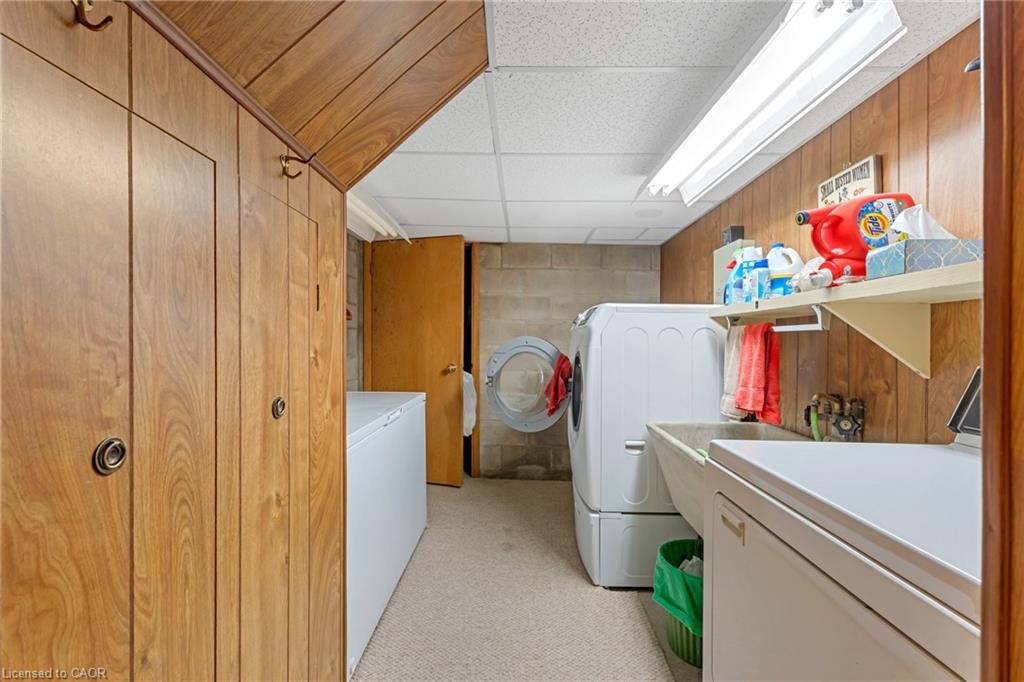 13 Leslie Drive Property Photo 36