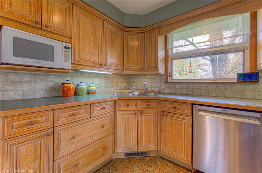 135 Golf Course Road Property Photo 12