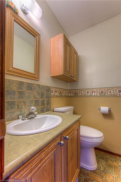 135 Golf Course Road Property Photo 17