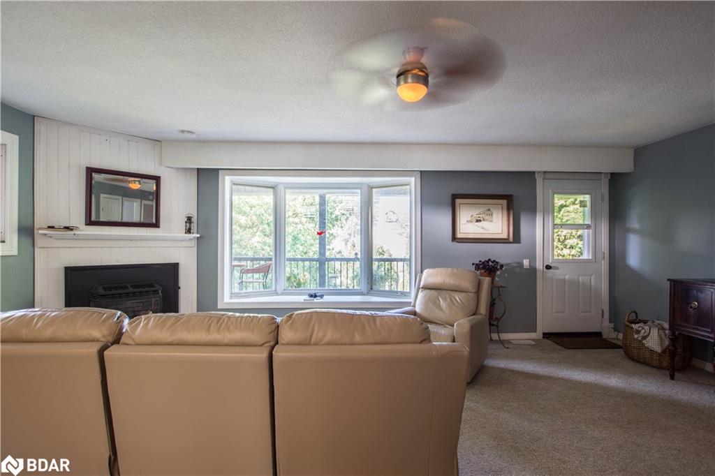 2197 Tiny Beaches Road S Property Photo 21
