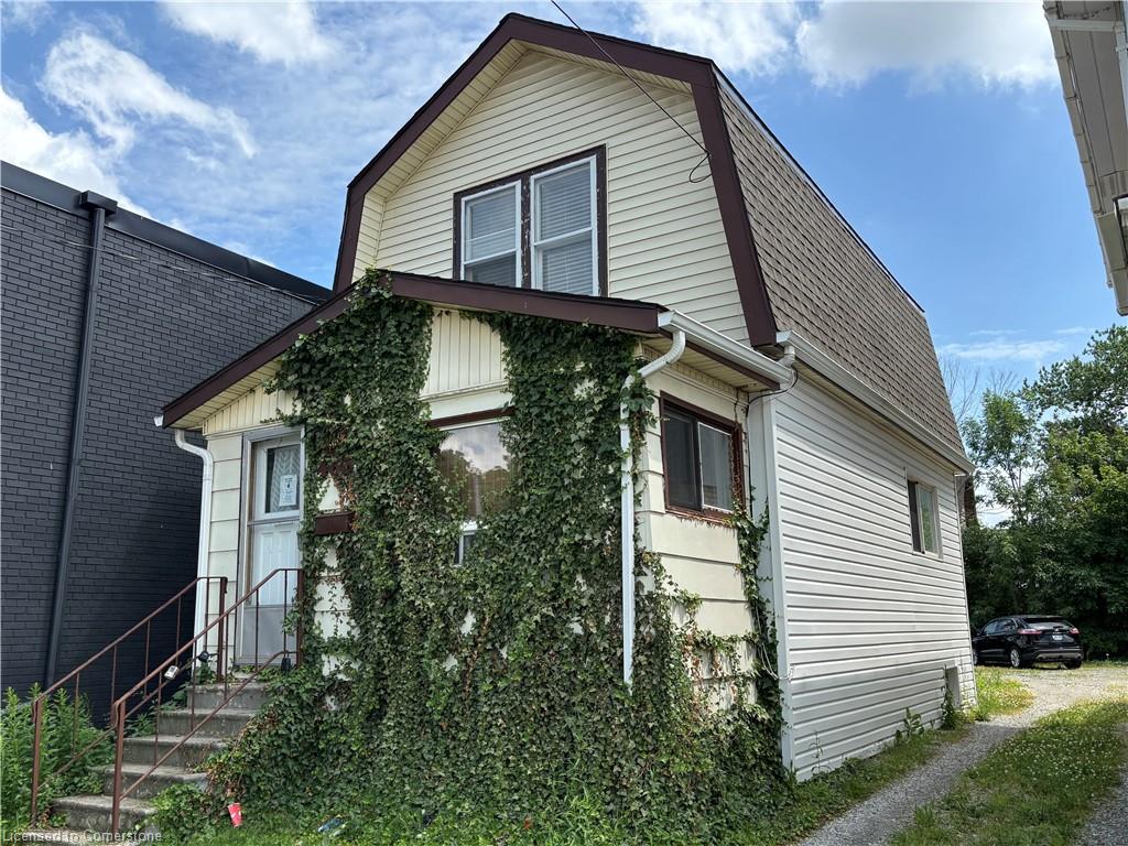 465 East Main Street Property Photo 2