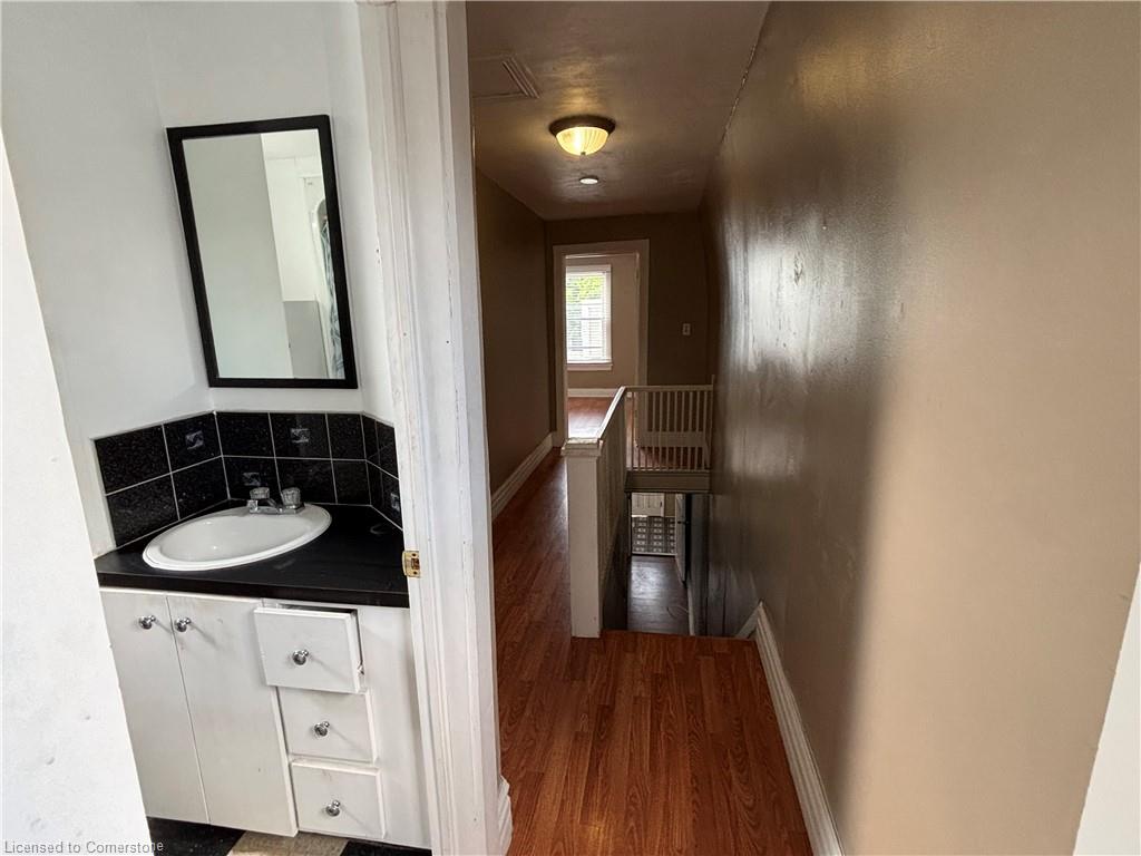 465 East Main Street Property Photo 14