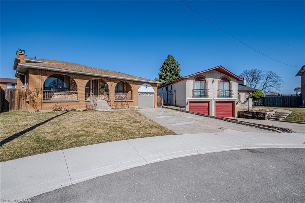 20 Harvard Place Property Photo 3