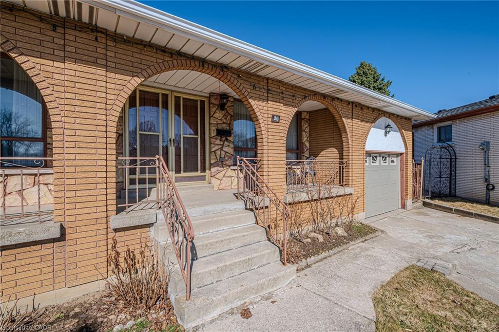 20 Harvard Place Property Photo 5