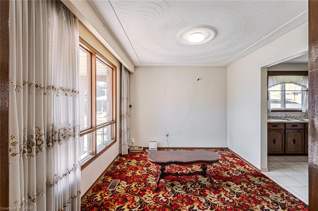 20 Harvard Place Property Photo 8