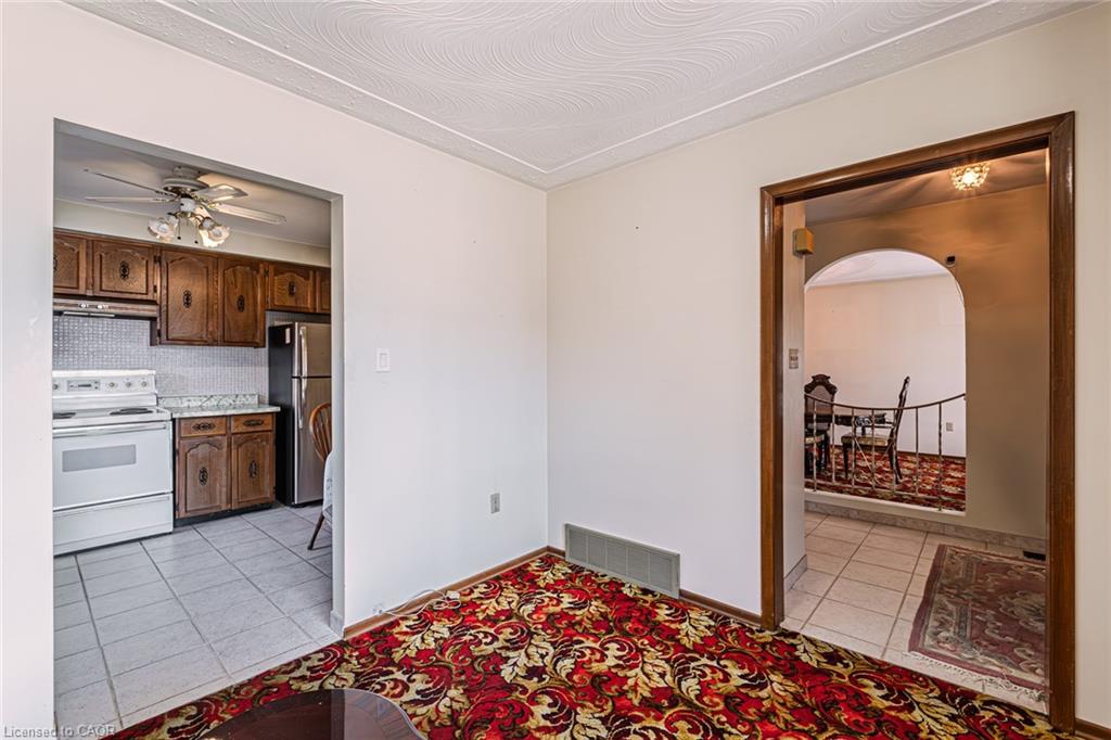 20 Harvard Place Property Photo 9