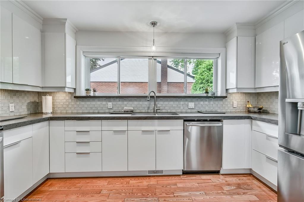 2217 Ghent Avenue Property Photo 8