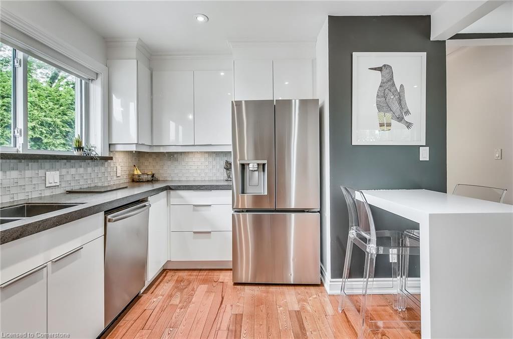 2217 Ghent Avenue Property Photo 10