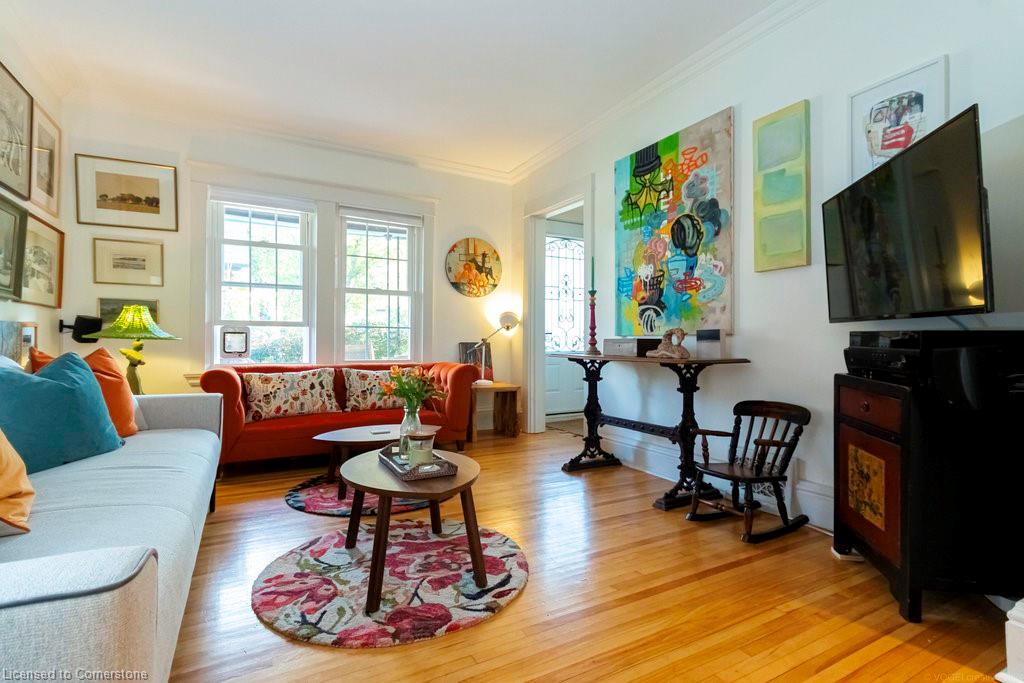 142 Pearl Street S Property Photo 8