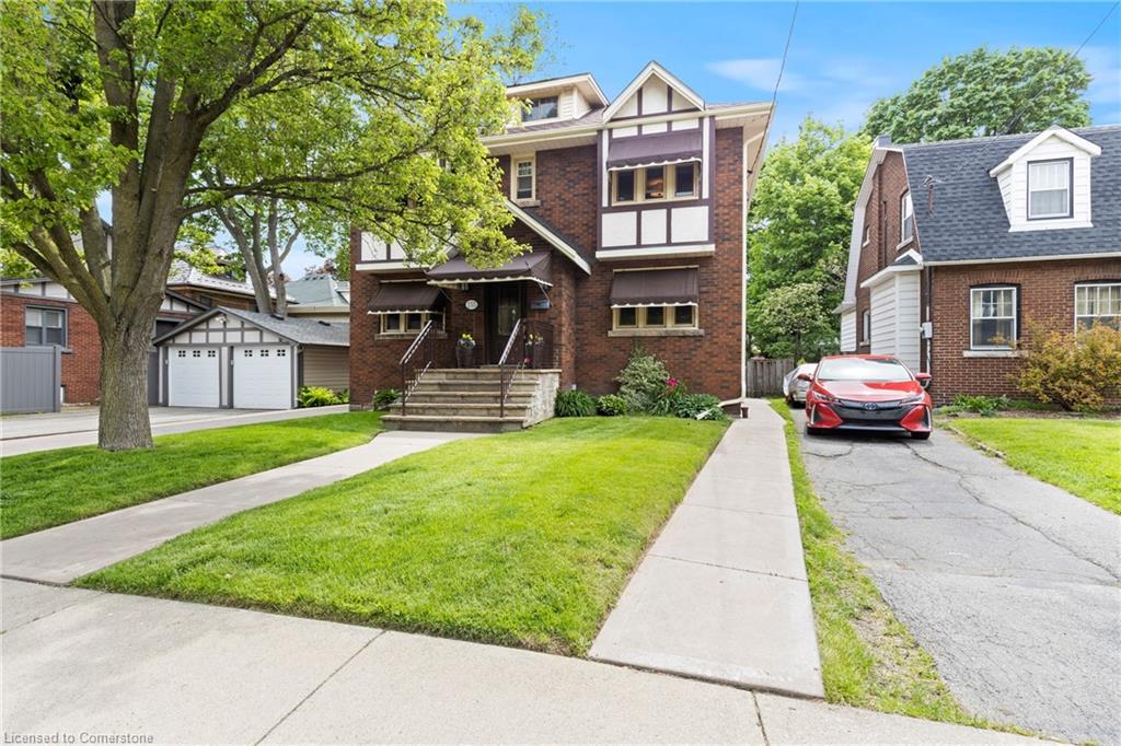 155 Balmoral Avenue S Property Photo 2