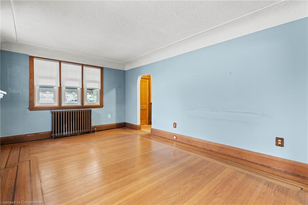 155 Balmoral Avenue S Property Photo 7