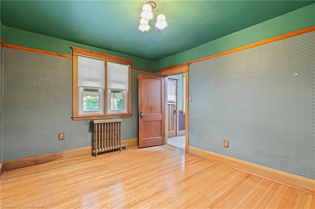 155 Balmoral Avenue S Property Photo 19