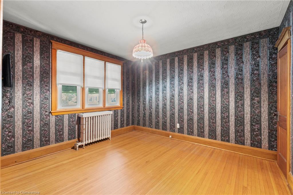 155 Balmoral Avenue S Property Photo 20