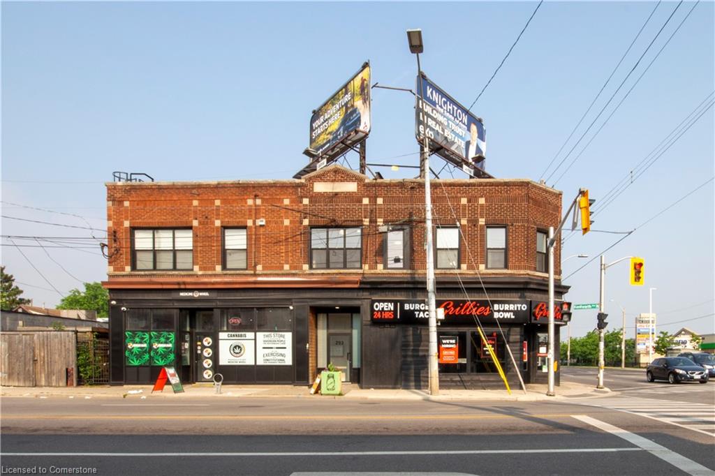 289-293 Kenilworth Avenue N Property Photo 35