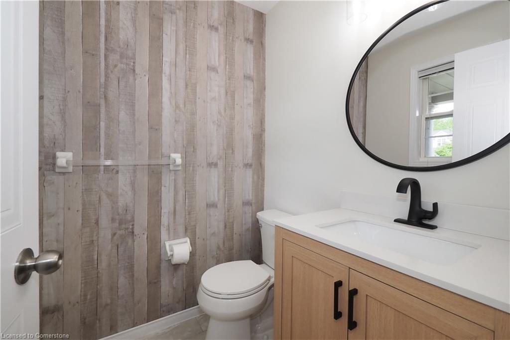 502 Mayflower Street Property Photo 5