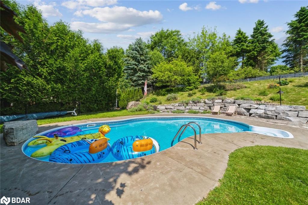 20 Mcfadden Drive Property Photo 3