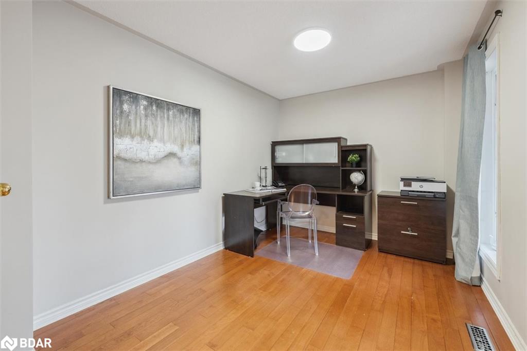 20 Mcfadden Drive Property Photo 24