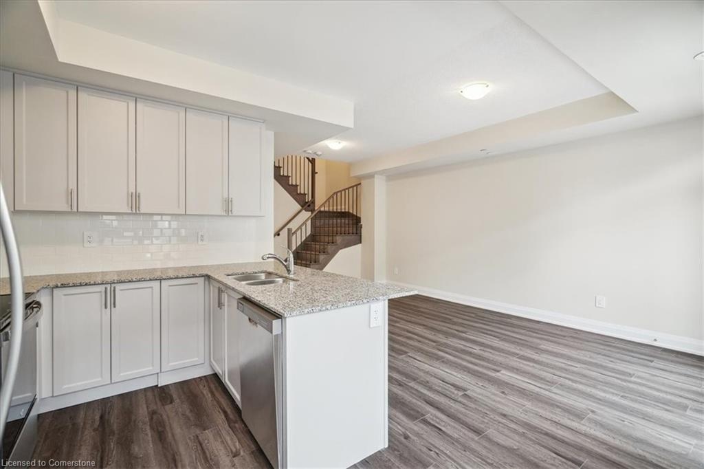 105-1593 Rose Way Property Photo 11