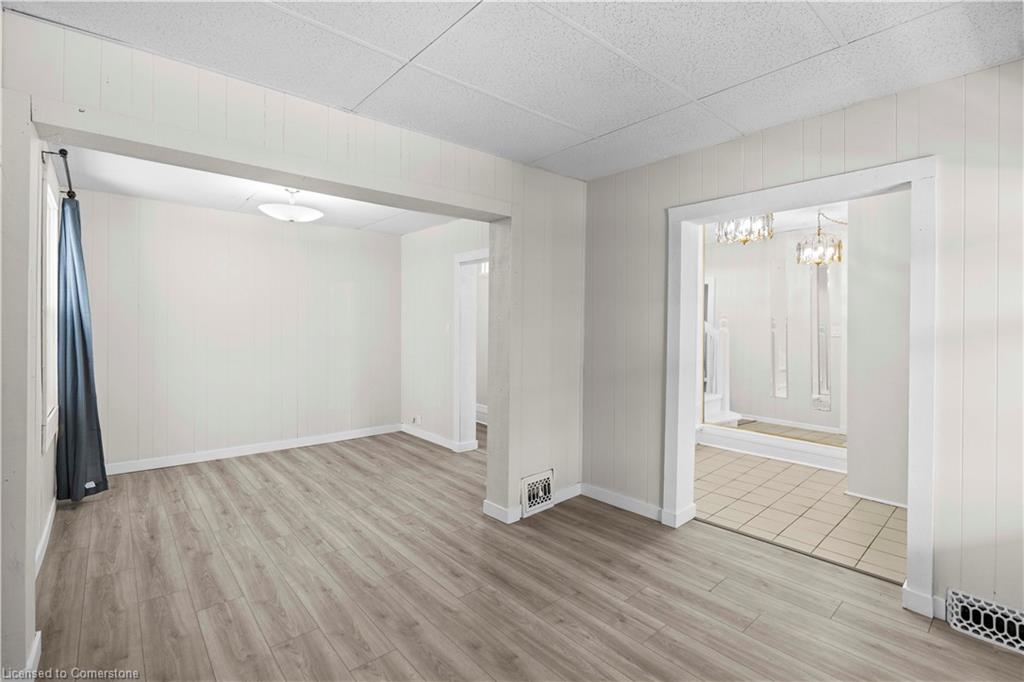 35 Gertrude Street Property Photo 5
