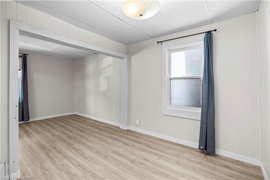 35 Gertrude Street Property Photo 9