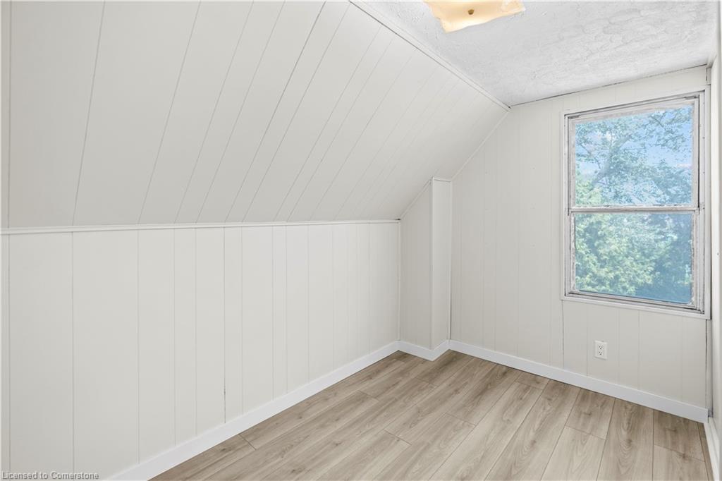 35 Gertrude Street Property Photo 20
