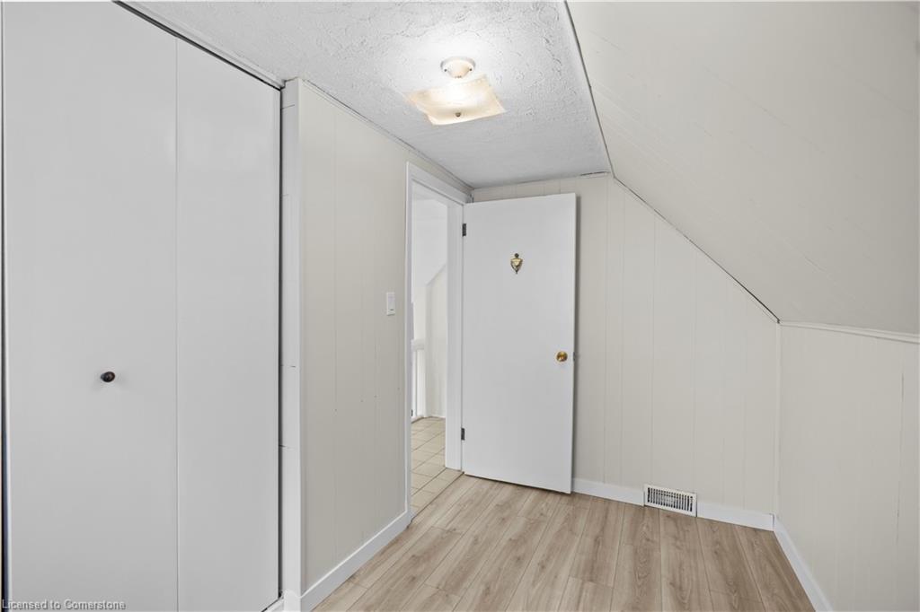 35 Gertrude Street Property Photo 22