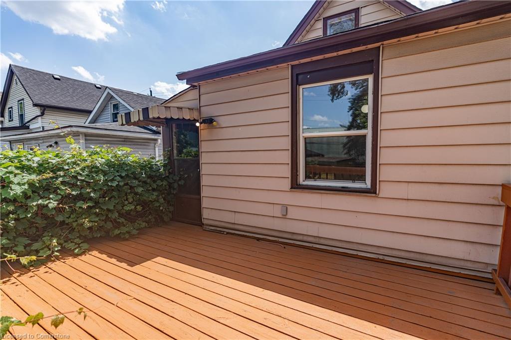 35 Gertrude Street Property Photo 33