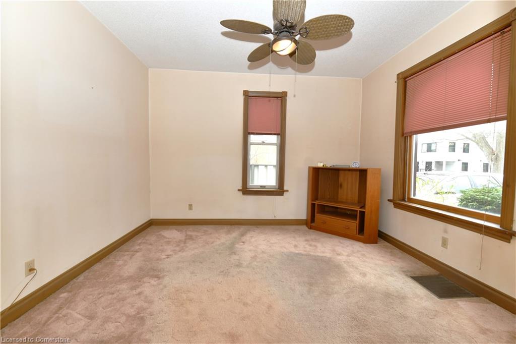 25 Guelph Street Property Photo 4