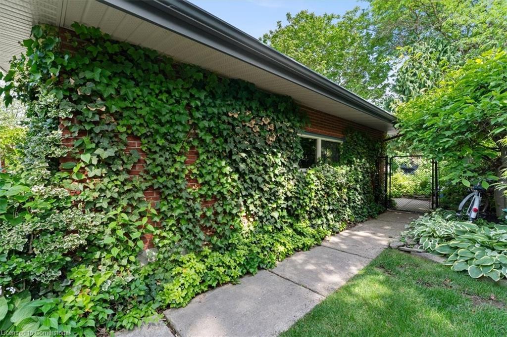 7 Glenayr Place Property Photo 32