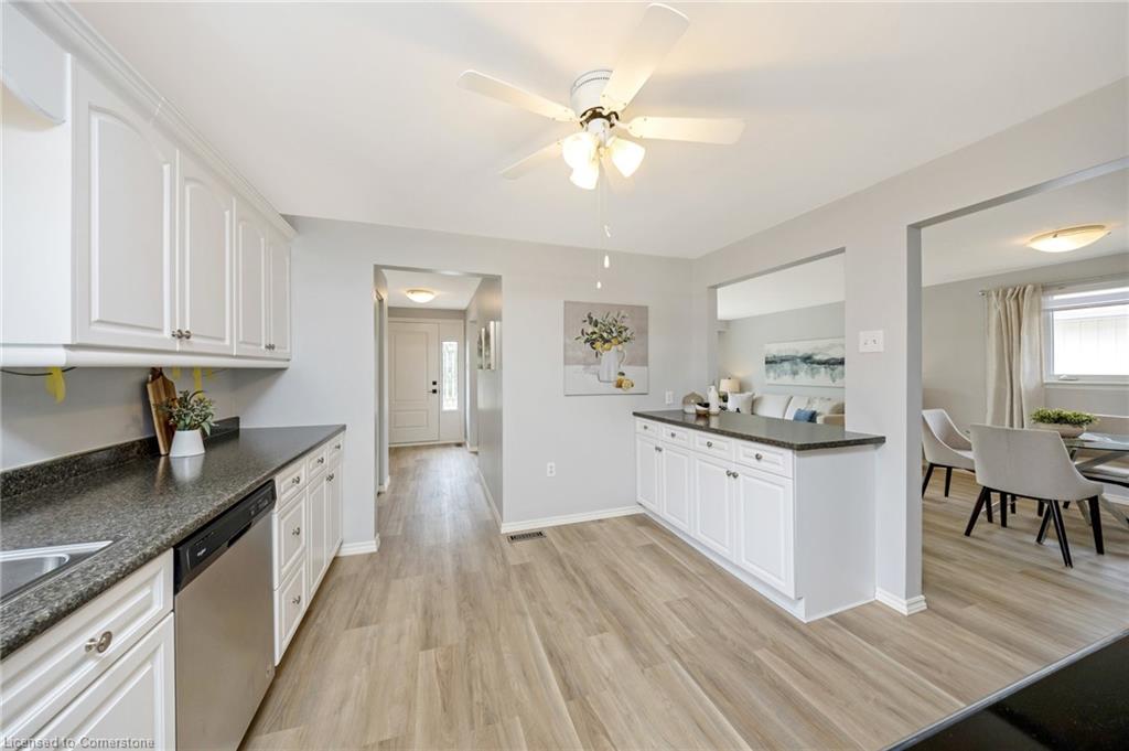 29 Irwin Crescent Property Photo 16