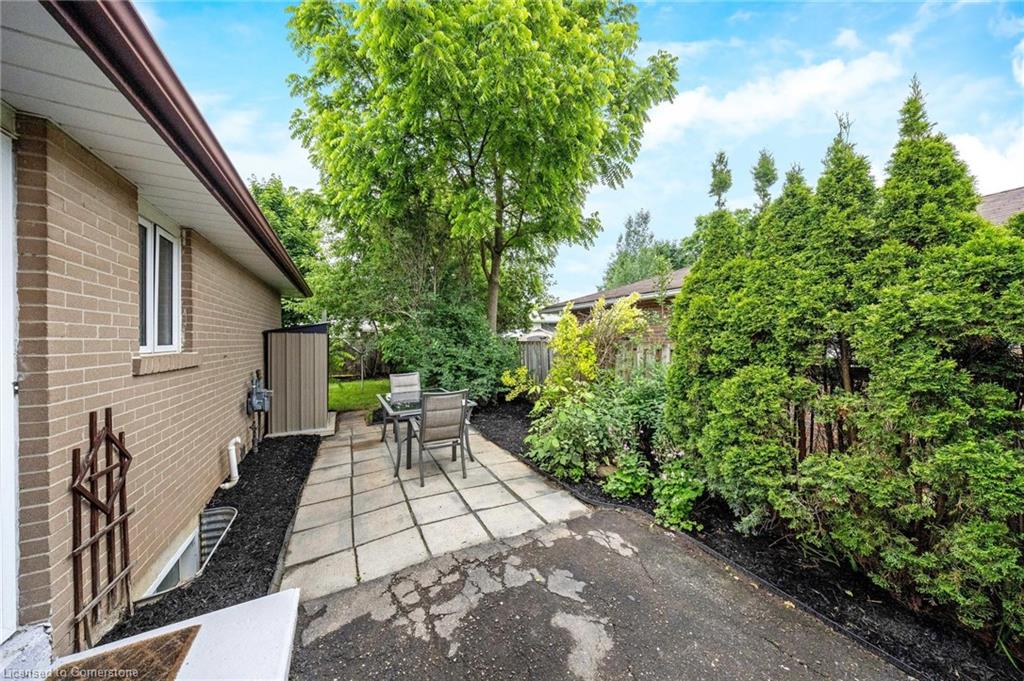 29 Irwin Crescent Property Photo 36