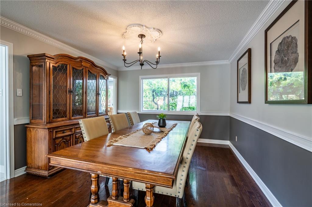 1689 Kerns Road Property Photo 11