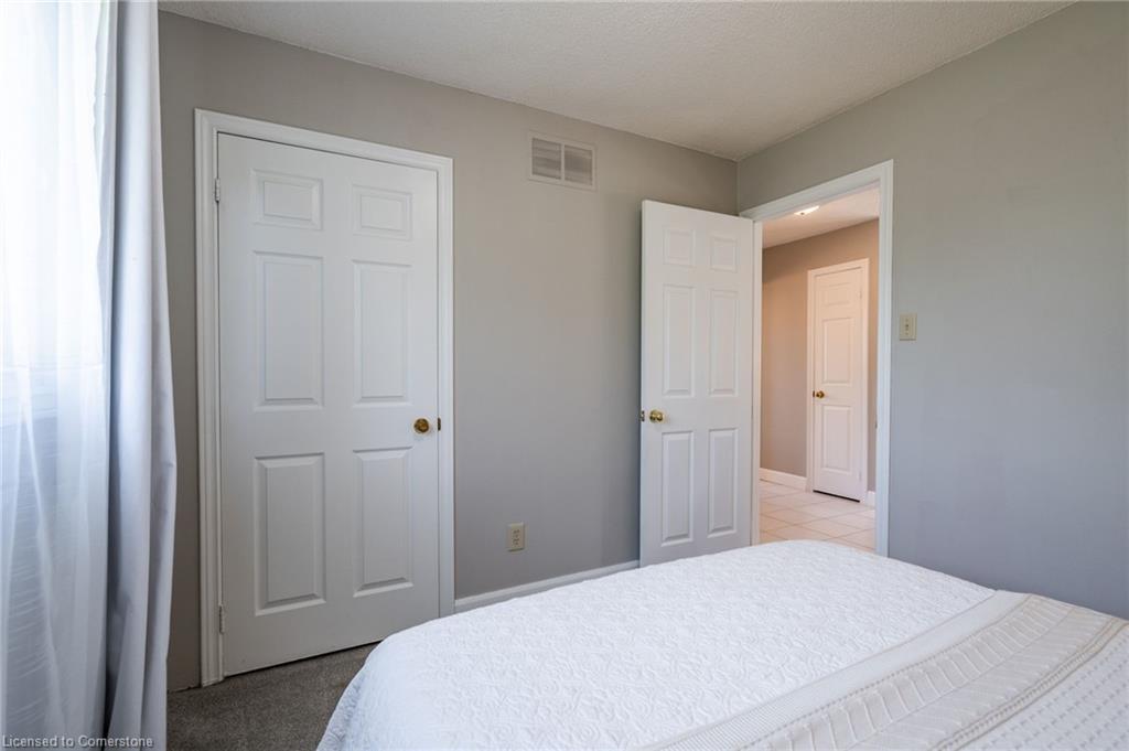 1689 Kerns Road Property Photo 31