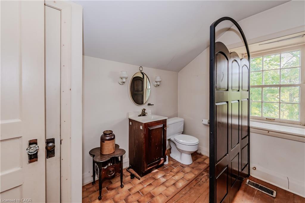 13265 Nassagaweya Puslinch Townline Property Photo 36