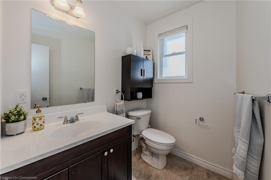 35-60 Elmsdale Drive Property Photo 15