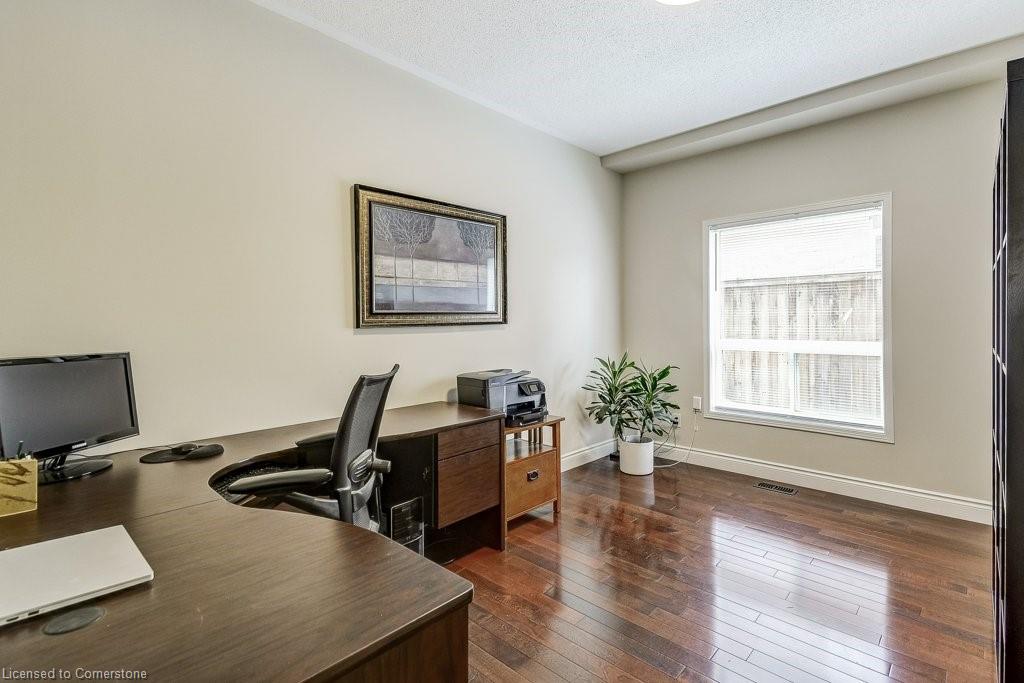 98 Davidson Boulevard Property Photo 10