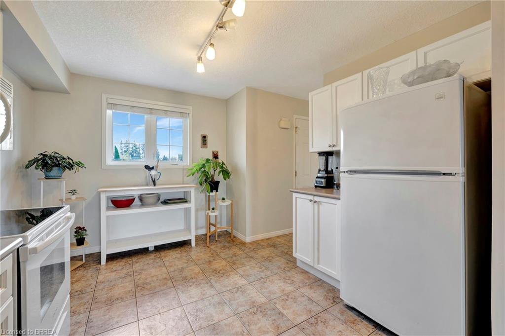 61 Hudson Drive Property Photo 9