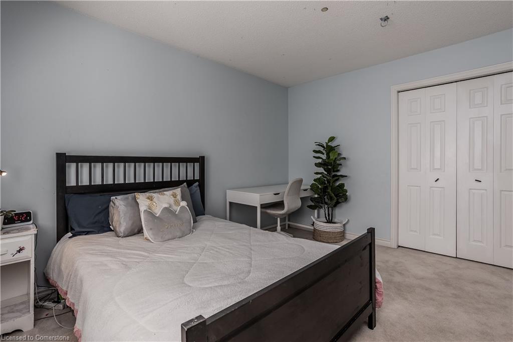 656 Andrea Court Property Photo 31