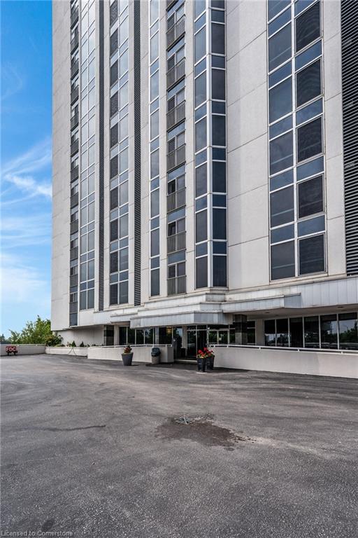 501-190 Hespeler Road Property Photo 3