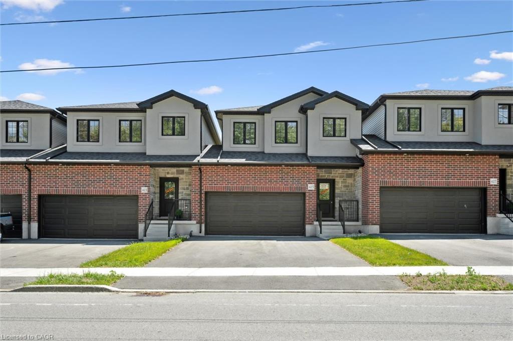 423 Woolwich Street Property Photo 2