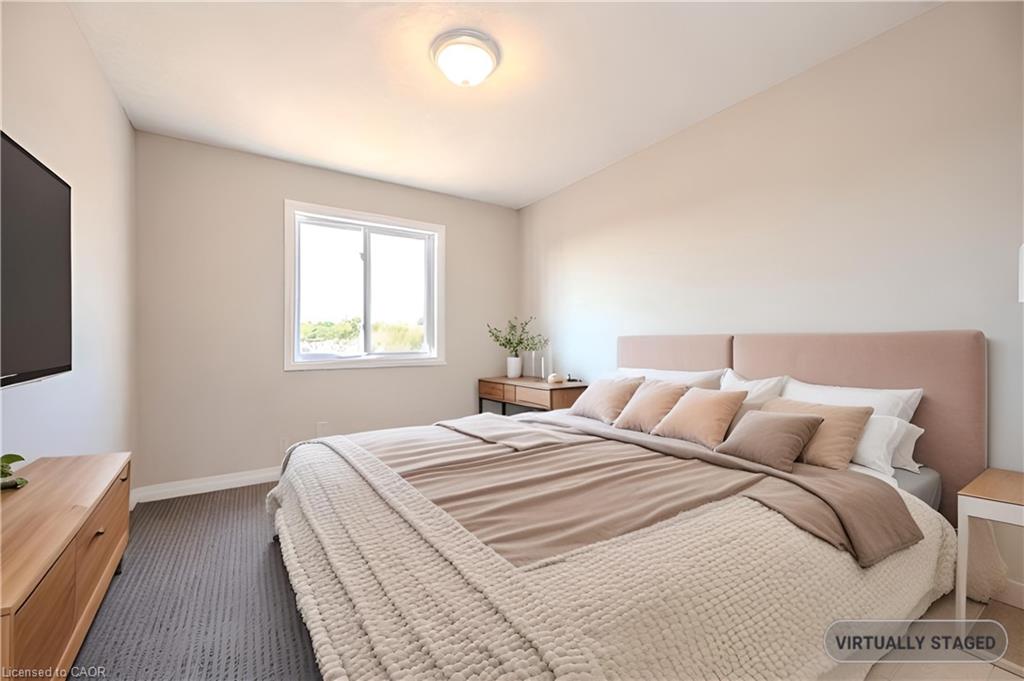 423 Woolwich Street Property Photo 27