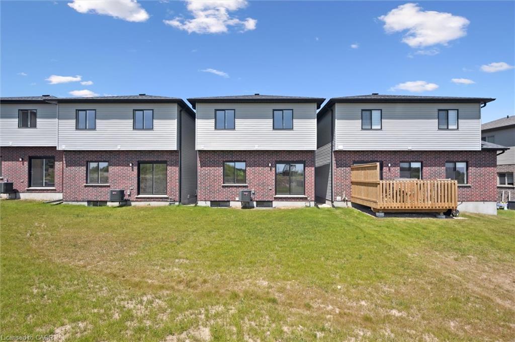 423 Woolwich Street Property Photo 40