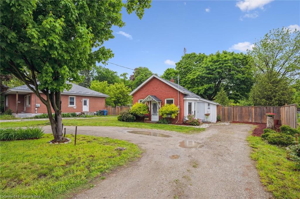 169 Edinburgh Road N Property Photo 2