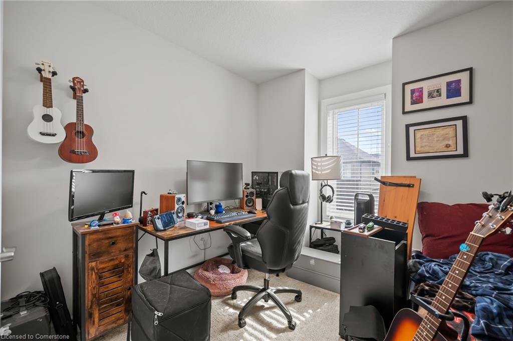 12 Birot Lane Property Photo 17